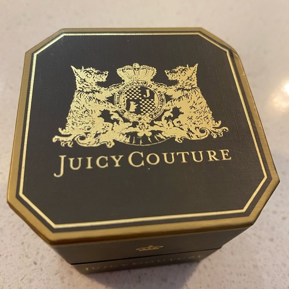 NWT and Box Juicy Couture cup cake in pink with gold tone accents. Always in box - Picture 6 of 7